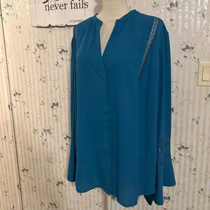 The Limited Mykonos Blue 2X Bell Sleeve NWT Blouse
